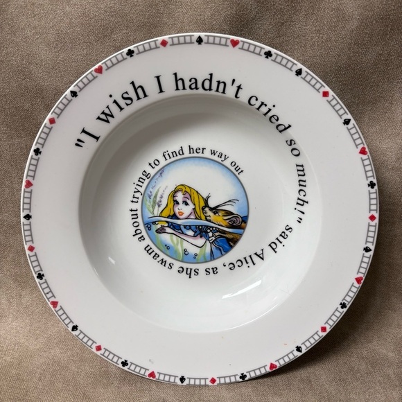 Cardew Alice in Wonderland Soup or Cereal Bowl -- Ceramic - Picture 1 of 5